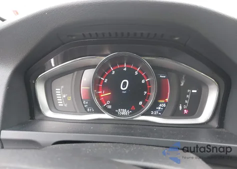 2016 Volvo S60 T5 Premier z USA, uszkodzony, nr VIN YV1612TK8G2405385